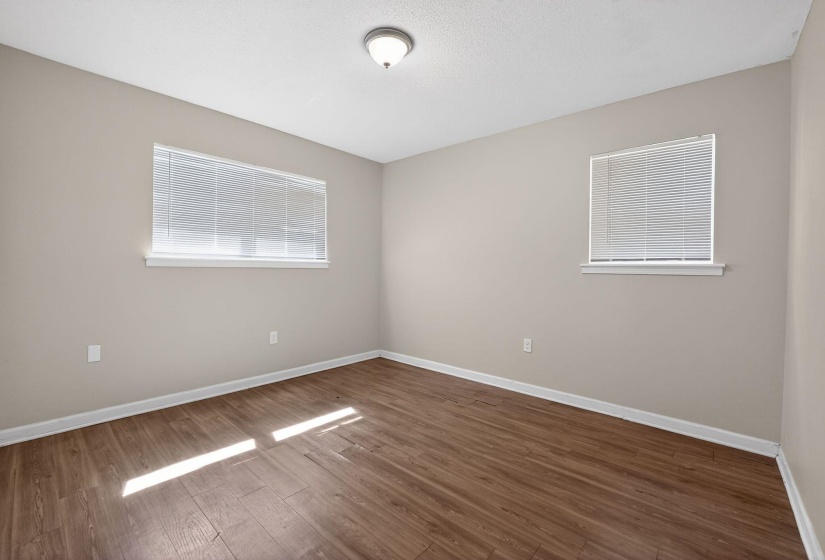 4983 APPLEVILLE RD, Memphis, Tennessee 38109, 3 Bedrooms Bedrooms, 6 Rooms Rooms,1 BathroomBathrooms,Residential,For Sale,APPLEVILLE,10217592