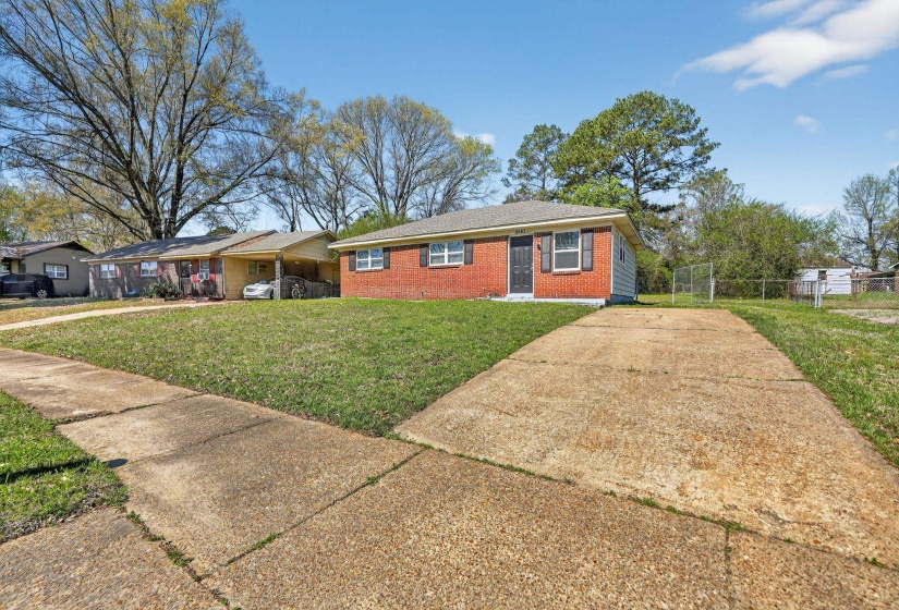 4983 APPLEVILLE RD, Memphis, Tennessee 38109, 3 Bedrooms Bedrooms, 6 Rooms Rooms,1 BathroomBathrooms,Residential,For Sale,APPLEVILLE,10217592