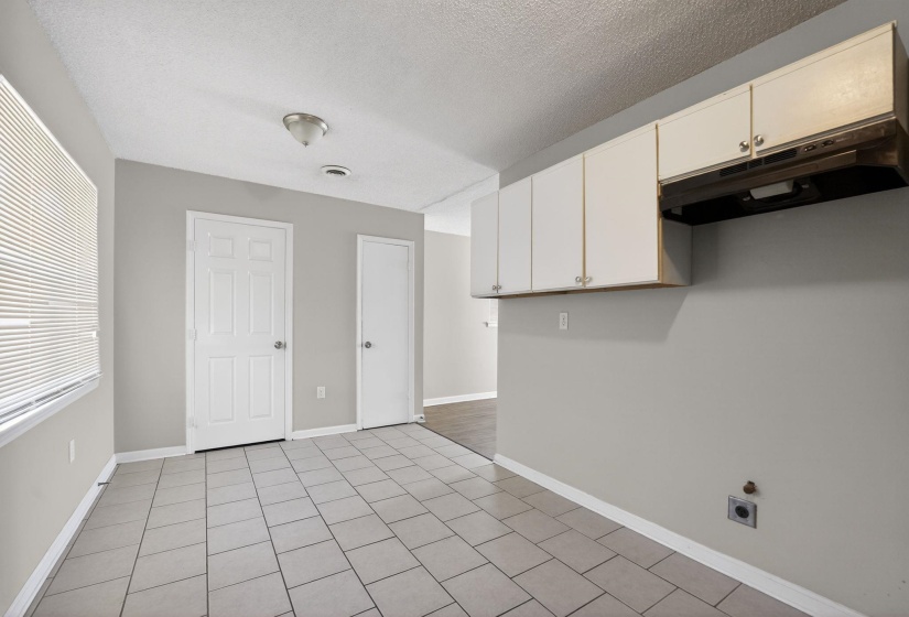 4983 APPLEVILLE RD, Memphis, Tennessee 38109, 3 Bedrooms Bedrooms, 6 Rooms Rooms,1 BathroomBathrooms,Residential,For Sale,APPLEVILLE,10217592