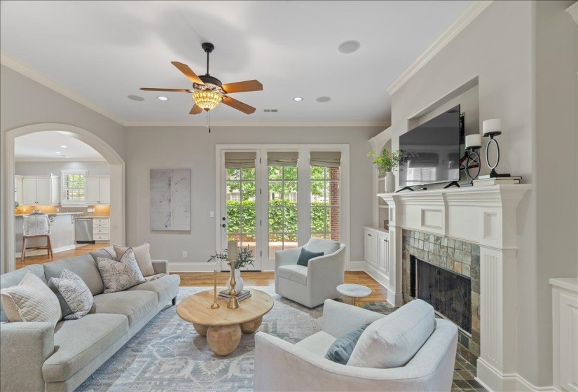 1862 OLD TOWNE LN, Germantown, Tennessee 38139, 4 Bedrooms Bedrooms, 8 Rooms Rooms,3.1 BathroomsBathrooms,Residential,For Sale,OLD TOWNE,10219791