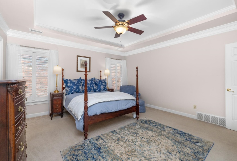 6611 RUE BEAUMONDE DR, Memphis, Tennessee 38120, 4 Bedrooms Bedrooms, 8 Rooms Rooms,2.1 BathroomsBathrooms,Residential,For Sale,RUE BEAUMONDE,10221423
