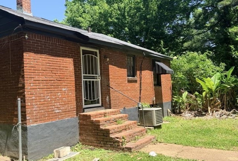 2229 ZANONE AVE, Memphis, Tennessee 38114, 2 Bedroom Bedrooms, 4 Room Rooms,1 BathroomBathrooms,Residential,For Sale,ZANONE,0,10221431