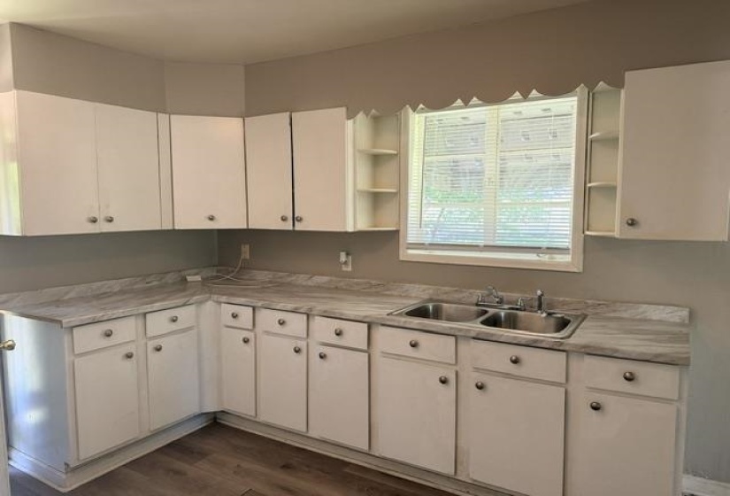2229 ZANONE AVE, Memphis, Tennessee 38114, 2 Bedroom Bedrooms, 4 Room Rooms,1 BathroomBathrooms,Residential,For Sale,ZANONE,0,10221431