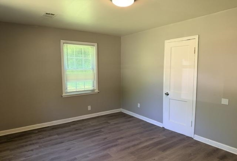 2229 ZANONE AVE, Memphis, Tennessee 38114, 2 Bedroom Bedrooms, 4 Room Rooms,1 BathroomBathrooms,Residential,For Sale,ZANONE,0,10221431