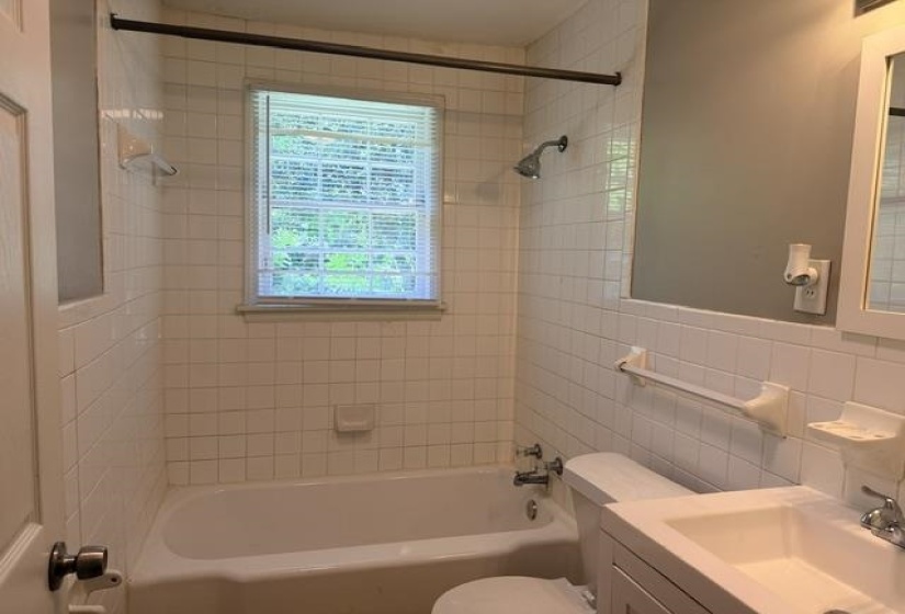 2229 ZANONE AVE, Memphis, Tennessee 38114, 2 Bedroom Bedrooms, 4 Room Rooms,1 BathroomBathrooms,Residential,For Sale,ZANONE,0,10221431