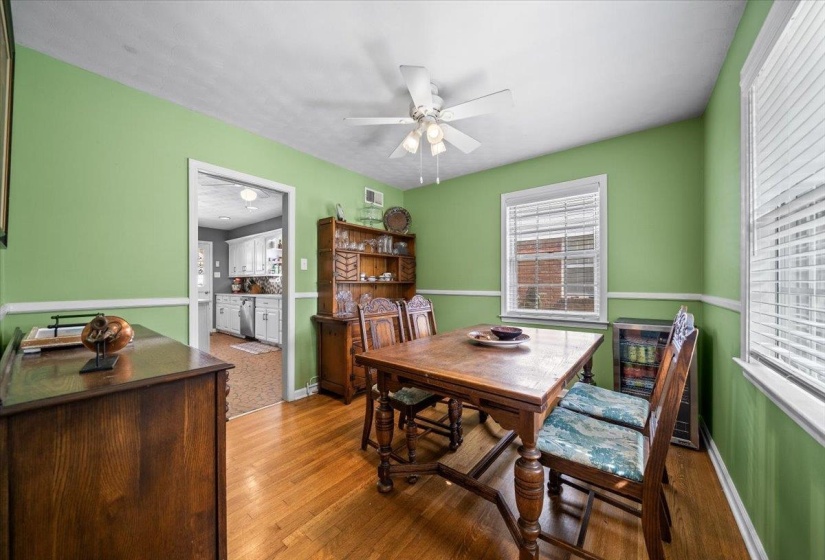 1591 STERLING DR, Memphis, Tennessee 38119, 3 Bedroom Bedrooms, 7 Room Rooms,2 BathroomBathrooms,Residential,For Sale,STERLING,0,10221432