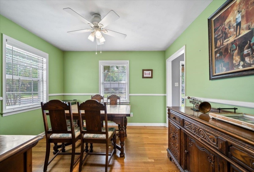 1591 STERLING DR, Memphis, Tennessee 38119, 3 Bedroom Bedrooms, 7 Room Rooms,2 BathroomBathrooms,Residential,For Sale,STERLING,0,10221432
