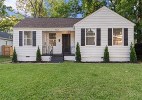 2002 CLOVERDALE DR, Memphis, Tennessee 38114, 2 Bedrooms Bedrooms, 5 Rooms Rooms,1 BathroomBathrooms,Residential,For Sale,CLOVERDALE,10221433