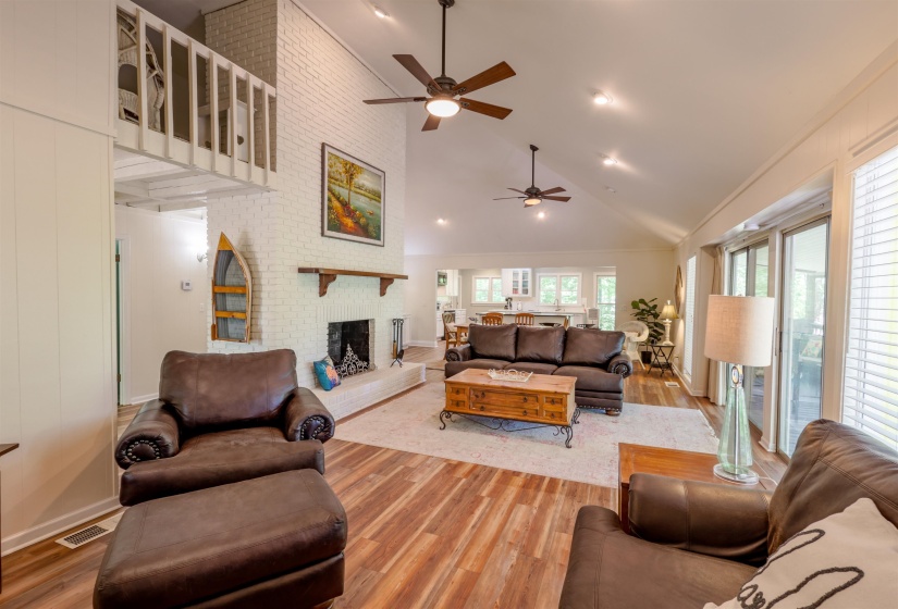 380 YELLOW CREEK LN, Counce, Tennessee 38326, 3 Bedroom Bedrooms, 5 Room Rooms,2 BathroomBathrooms,Residential,For Sale,YELLOW CREEK,0,10221435