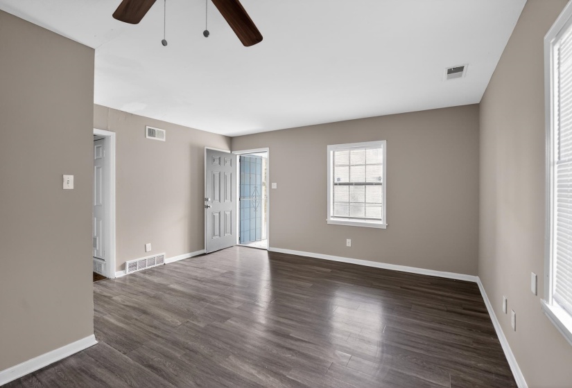 624 MOHAWK AVE, Memphis, Tennessee 38109, 3 Bedroom Bedrooms, 3 Room Rooms,1 BathroomBathrooms,Residential,For Sale,MOHAWK,0,10221445