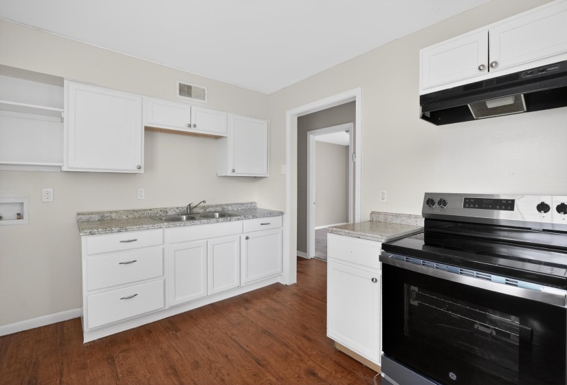 624 MOHAWK AVE, Memphis, Tennessee 38109, 3 Bedroom Bedrooms, 3 Room Rooms,1 BathroomBathrooms,Residential,For Sale,MOHAWK,0,10221445