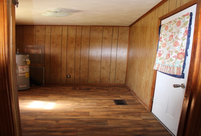 584 CHISHOLM LAKE RD, Ripley, Tennessee 38063, 3 Bedrooms Bedrooms, 5 Rooms Rooms,2 BathroomsBathrooms,Residential,For Sale,CHISHOLM LAKE,10221453