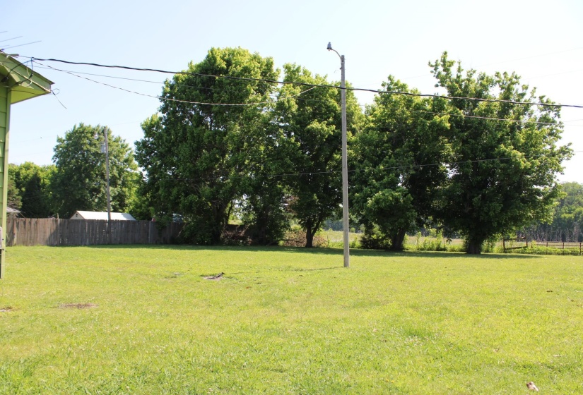 584 CHISHOLM LAKE RD, Ripley, Tennessee 38063, 3 Bedrooms Bedrooms, 5 Rooms Rooms,2 BathroomsBathrooms,Residential,For Sale,CHISHOLM LAKE,10221453