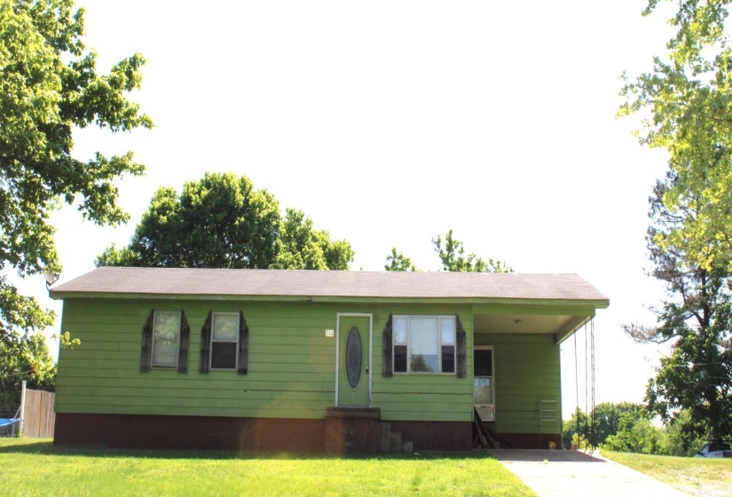 584 CHISHOLM LAKE RD, Ripley, Tennessee 38063, 3 Bedrooms Bedrooms, 5 Rooms Rooms,2 BathroomsBathrooms,Residential,For Sale,CHISHOLM LAKE,10221453