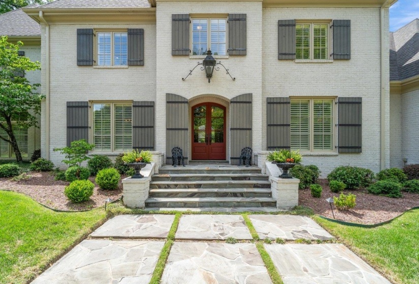 2301 CAYLORS WOODS CV, Germantown, Tennessee 38138, 5 Bedroom Bedrooms, 13 Room Rooms,6.2 BathroomBathrooms,Residential,For Sale,CAYLORS WOODS,0,10221454