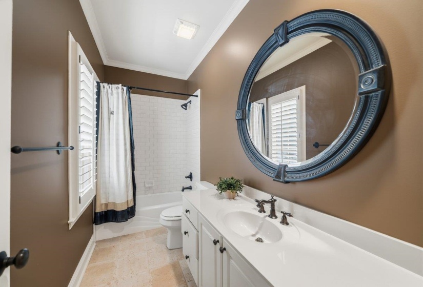 2301 CAYLORS WOODS CV, Germantown, Tennessee 38138, 5 Bedroom Bedrooms, 13 Room Rooms,6.2 BathroomBathrooms,Residential,For Sale,CAYLORS WOODS,0,10221454
