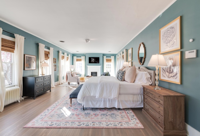 777 WEST DR, Memphis, Tennessee 38112, 6 Bedroom Bedrooms, 11 Room Rooms,5.1 BathroomBathrooms,Residential,For Sale,WEST,0,10221456