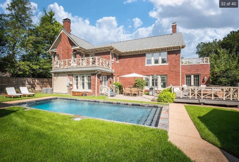 777 WEST DR, Memphis, Tennessee 38112, 6 Bedroom Bedrooms, 11 Room Rooms,5.1 BathroomBathrooms,Residential,For Sale,WEST,0,10221456