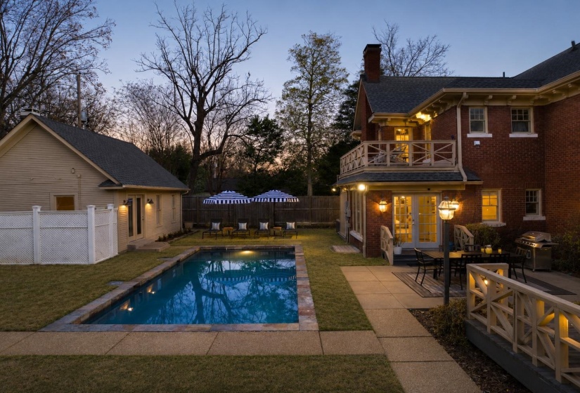 777 WEST DR, Memphis, Tennessee 38112, 6 Bedroom Bedrooms, 11 Room Rooms,5.1 BathroomBathrooms,Residential,For Sale,WEST,0,10221456