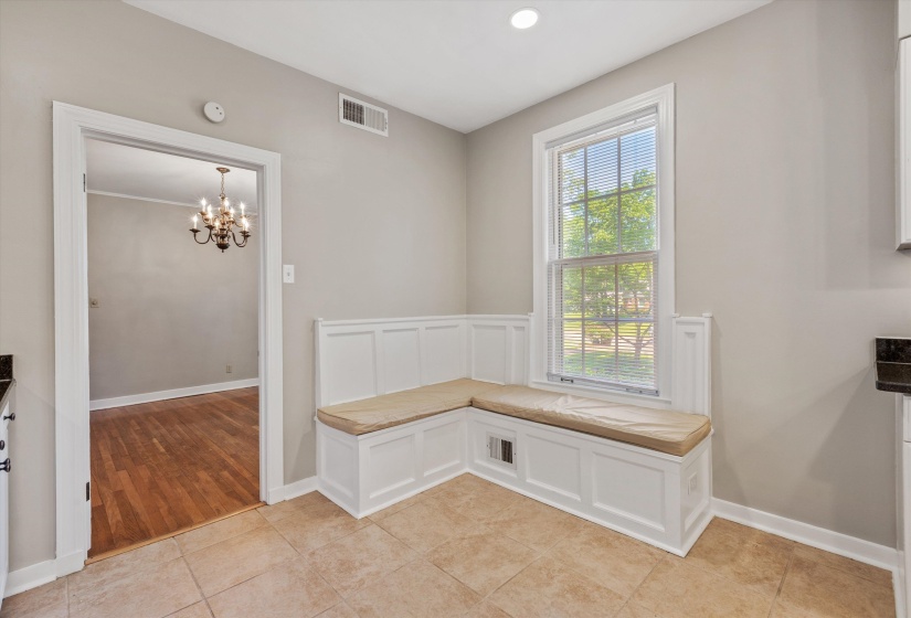 2149 ROLLING VALLEY DR, Germantown, Tennessee 38138, 4 Bedroom Bedrooms, 9 Room Rooms,2 BathroomBathrooms,Residential,For Sale,ROLLING VALLEY,0,10221186