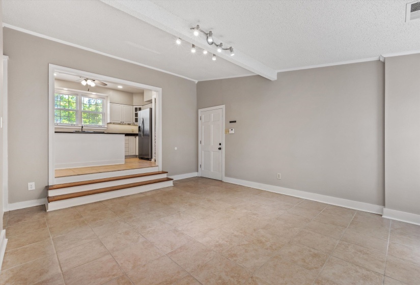 2149 ROLLING VALLEY DR, Germantown, Tennessee 38138, 4 Bedroom Bedrooms, 9 Room Rooms,2 BathroomBathrooms,Residential,For Sale,ROLLING VALLEY,0,10221186