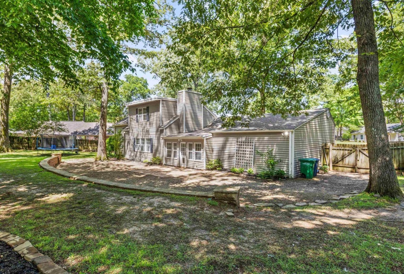 2149 ROLLING VALLEY DR, Germantown, Tennessee 38138, 4 Bedroom Bedrooms, 9 Room Rooms,2 BathroomBathrooms,Residential,For Sale,ROLLING VALLEY,0,10221186
