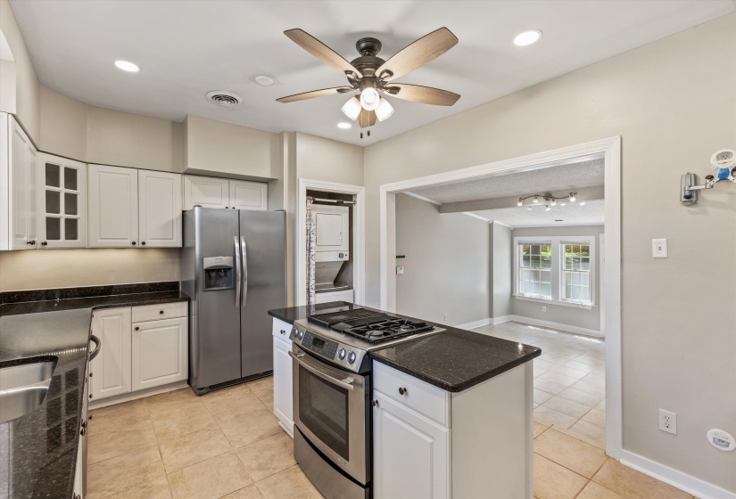 2149 ROLLING VALLEY DR, Germantown, Tennessee 38138, 4 Bedroom Bedrooms, 9 Room Rooms,2 BathroomBathrooms,Residential,For Sale,ROLLING VALLEY,0,10221186