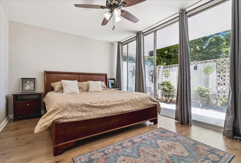 3080 WALNUT GROVE RD, Memphis, Tennessee 38111, 2 Bedroom Bedrooms, 5 Room Rooms,2 BathroomBathrooms,Residential,For Sale,WALNUT GROVE,0,10221467