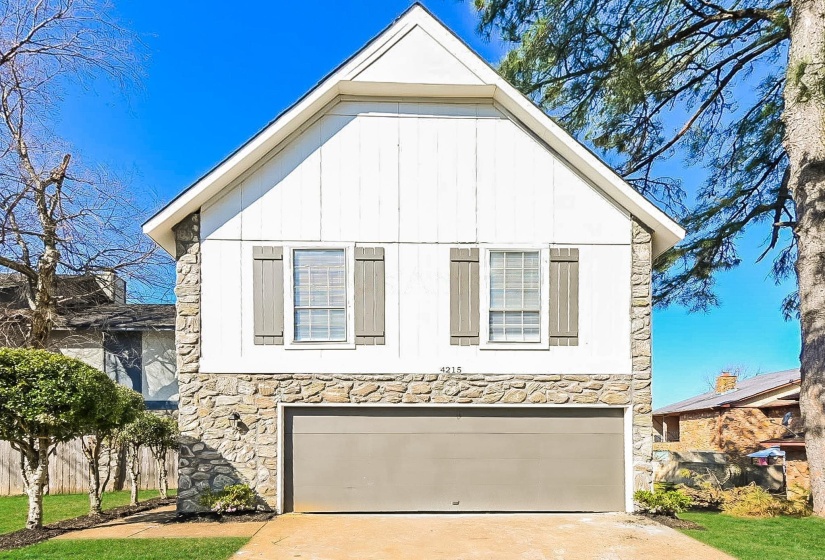 4215 DEL NORTE ST, Memphis, Tennessee 38116, 3 Bedroom Bedrooms, 7 Room Rooms,2.1 BathroomBathrooms,Residential,For Sale,DEL NORTE,0,10221471