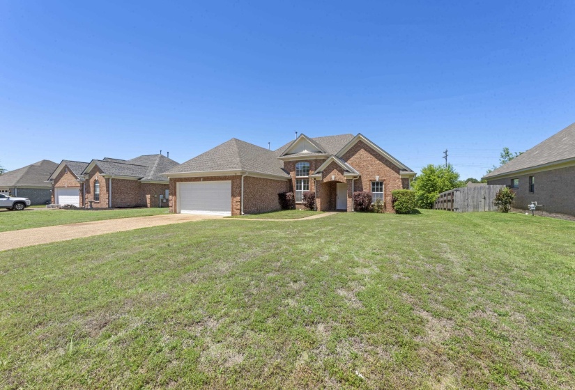 50 ABBEY RD, Oakland, Tennessee 38060, 3 Bedroom Bedrooms, 6 Room Rooms,2 BathroomBathrooms,Residential,For Sale,ABBEY,0,10221473