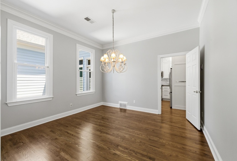 169 RUNNING RIVER PL, Memphis, Tennessee 38103, 3 Bedroom Bedrooms, 6 Room Rooms,3 BathroomBathrooms,Residential,For Sale,RUNNING RIVER,0,10221475
