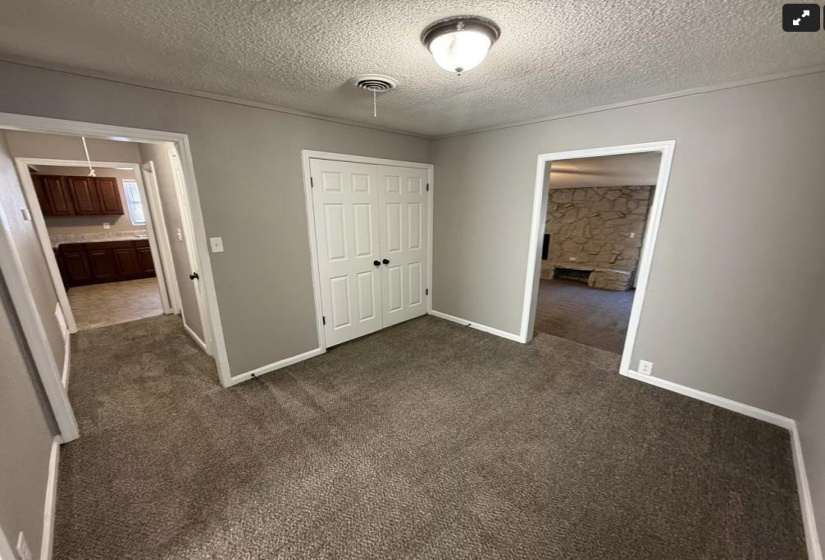 3312 UNIVERSITY ST, Memphis, Tennessee 38127, 3 Bedrooms Bedrooms, 6 Rooms Rooms,2 BathroomsBathrooms,Residential,For Sale,UNIVERSITY,10221477