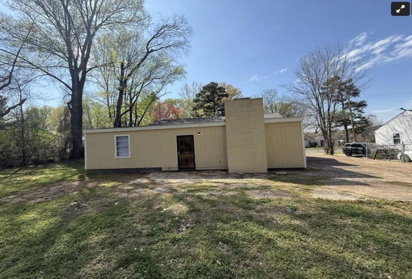 3312 UNIVERSITY ST, Memphis, Tennessee 38127, 3 Bedrooms Bedrooms, 6 Rooms Rooms,2 BathroomsBathrooms,Residential,For Sale,UNIVERSITY,10221477