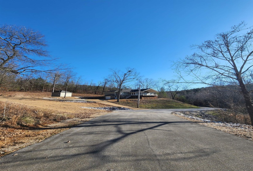71 CHICKASAW TRCE, Cherokee, Alabama 35616, 3 Bedroom Bedrooms, 10 Room Rooms,3.1 BathroomBathrooms,Residential,For Sale,CHICKASAW,0,10221478