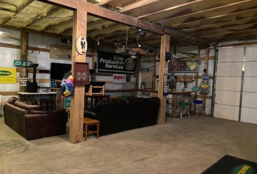 0 ALI GRACE LN, Adamsville, Tennessee 38310, 4 Bedroom Bedrooms, 10 Room Rooms,2 BathroomBathrooms,Residential,For Sale,ALI GRACE,0,10221482
