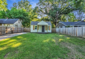 1577 HIGHLAND ST, Memphis, Tennessee 38111, 3 Bedrooms Bedrooms, 6 Rooms Rooms,2 BathroomsBathrooms,Residential,For Sale,HIGHLAND,10221491 1577 HIGHLAND ST, Memphis, Tennessee 38111, 3 Bedrooms Bedrooms, 6 Rooms Rooms,2 BathroomsBathrooms,Residential,For Sale,HIGHLAND,10221491