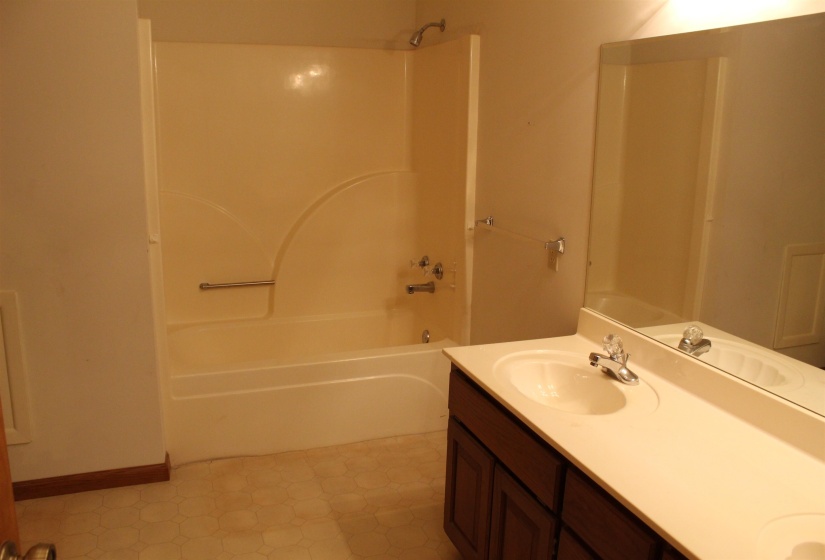 3360 EBENEZER RD, Toone, Tennessee 38381-7810, 5 Bedrooms Bedrooms, 5 Rooms Rooms,4 BathroomsBathrooms,Residential,For Sale,EBENEZER,10221492