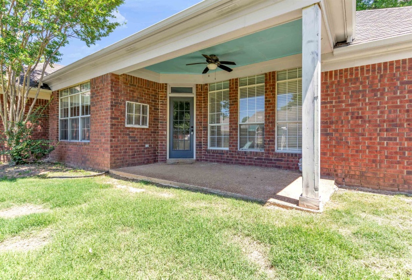 3933 OAK FOREST DR, Bartlett, Tennessee 38135, 4 Bedrooms Bedrooms, 7 Rooms Rooms,2 BathroomsBathrooms,Residential,For Sale,OAK FOREST,10221494