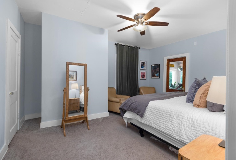 1482 COURT AVE, Memphis, Tennessee 38104, 4 Bedroom Bedrooms, 10 Room Rooms,2 BathroomBathrooms,Residential,For Sale,COURT,0,10221497