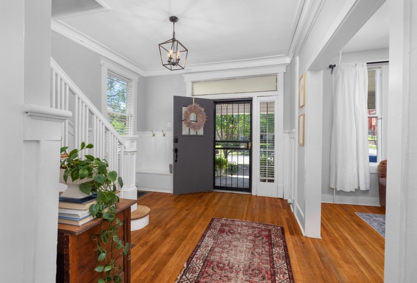 1482 COURT AVE, Memphis, Tennessee 38104, 4 Bedroom Bedrooms, 10 Room Rooms,2 BathroomBathrooms,Residential,For Sale,COURT,0,10221497