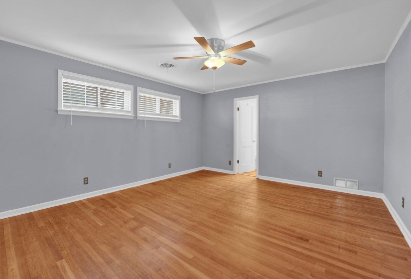 1338 DEARING RD, Memphis, Tennessee 38117, 4 Bedrooms Bedrooms, 7 Rooms Rooms,2 BathroomsBathrooms,Residential,For Sale,DEARING,10221499
