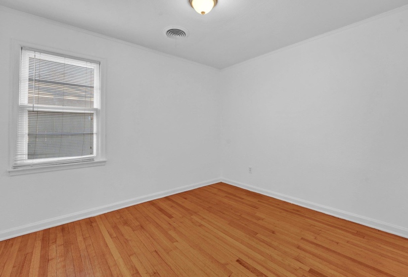 1338 DEARING RD, Memphis, Tennessee 38117, 4 Bedrooms Bedrooms, 7 Rooms Rooms,2 BathroomsBathrooms,Residential,For Sale,DEARING,10221499