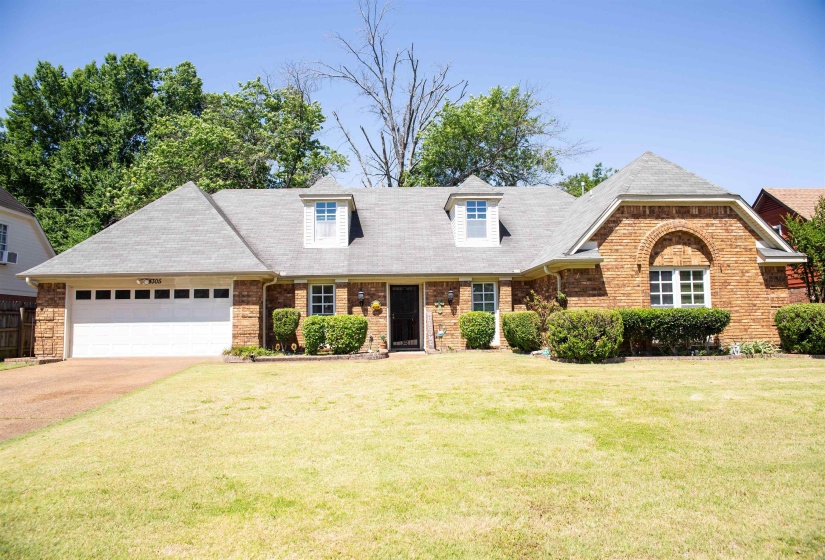 4305 BEAVER CREEK LN, Unincorporated, Tennessee 38125, 4 Bedrooms Bedrooms, 9 Rooms Rooms,3 BathroomsBathrooms,Residential,For Sale,BEAVER CREEK,10221511