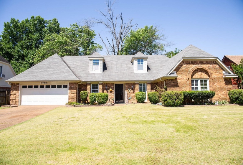 4305 BEAVER CREEK LN, Unincorporated, Tennessee 38125, 4 Bedrooms Bedrooms, 9 Rooms Rooms,3 BathroomsBathrooms,Residential,For Sale,BEAVER CREEK,10221511