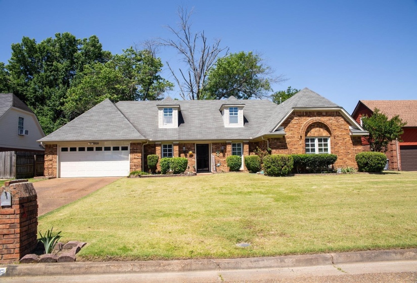 4305 BEAVER CREEK LN, Unincorporated, Tennessee 38125, 4 Bedrooms Bedrooms, 9 Rooms Rooms,3 BathroomsBathrooms,Residential,For Sale,BEAVER CREEK,10221511