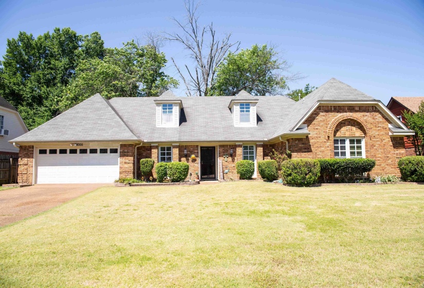 4305 BEAVER CREEK LN, Unincorporated, Tennessee 38125, 4 Bedrooms Bedrooms, 9 Rooms Rooms,3 BathroomsBathrooms,Residential,For Sale,BEAVER CREEK,10221511