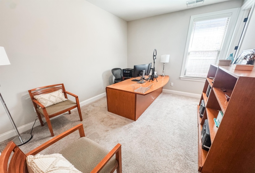 10206 EVERGREEN MANOR CV, Lakeland, Tennessee 38002, 4 Bedrooms Bedrooms, 8 Rooms Rooms,3 BathroomsBathrooms,Rental Properties,For Sale,EVERGREEN MANOR,10221542