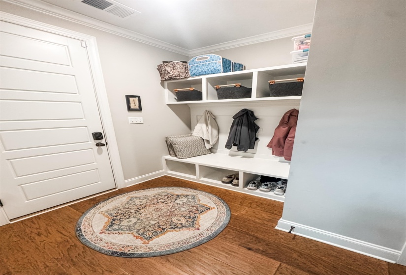 10206 EVERGREEN MANOR CV, Lakeland, Tennessee 38002, 4 Bedrooms Bedrooms, 8 Rooms Rooms,3 BathroomsBathrooms,Rental Properties,For Sale,EVERGREEN MANOR,10221542