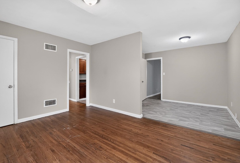 3220 CHRISTINE RD, Memphis, Tennessee 38118, 4 Bedroom Bedrooms, 8 Room Rooms,2 BathroomBathrooms,Residential,For Sale,CHRISTINE,0,10217851