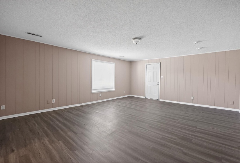 3220 CHRISTINE RD, Memphis, Tennessee 38118, 4 Bedroom Bedrooms, 8 Room Rooms,2 BathroomBathrooms,Residential,For Sale,CHRISTINE,0,10217851